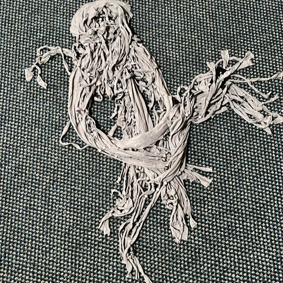 Tolani NWT Oblong Scarf - Picture 11 of 14